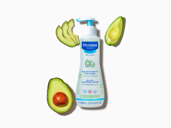 Почистваща вода без изплакване с авокадо Mustela, 300 мл.